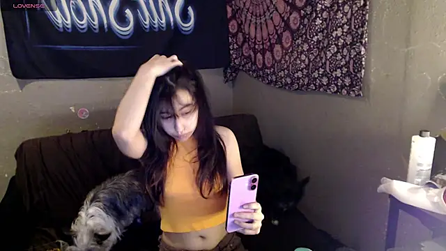 London Ray online show from April 14, 9:20 pm