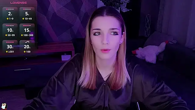 Sandy Belle online show from November 9, 4:33 pm