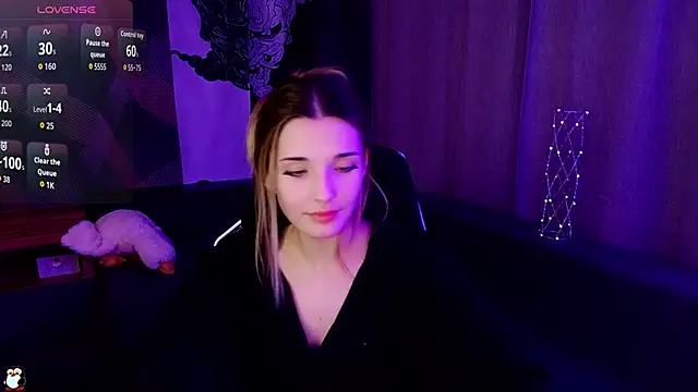 Sandy Belle online show from September 14, 8:09 pm