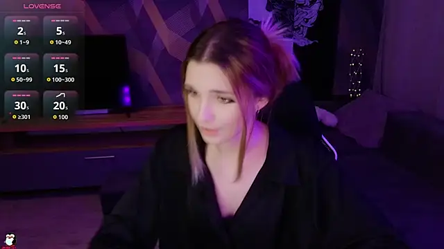 Sandy Belle online show from September 13, 6:19 pm