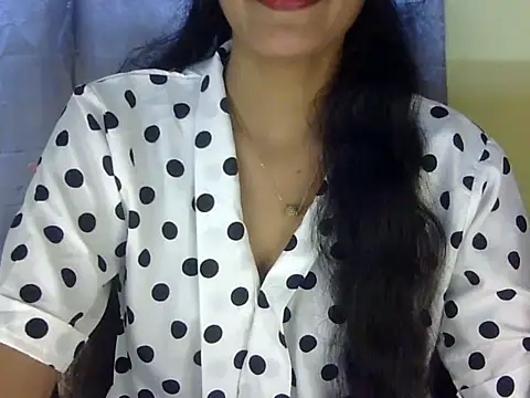 Snapshot of zara_Khan0 chatting on September 21, 3:06 pm zara Khan0 online show from September 21, 3:06 pm