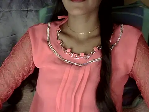 Snapshot of zara_Khan0 chatting on October 16, 3:31 pm zara Khan0 online show from October 16, 3:31 pm