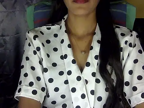 zara Khan0 online show from October 22, 3:55 pm