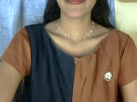 Snapshot of zara_Khan0 chatting on September 18, 3:04 pm zara Khan0 online show from September 18, 3:04 pm
