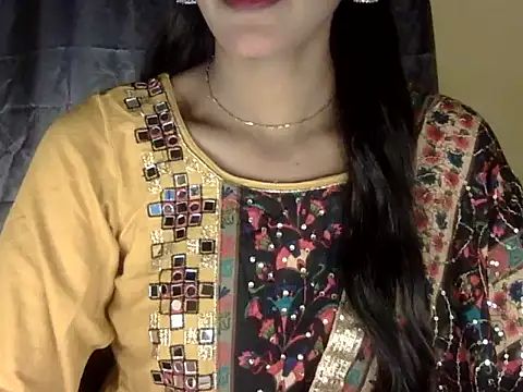 Snapshot of zara_Khan0 chatting on October 1, 2:32 pm zara Khan0 online show from October 1, 2:32 pm