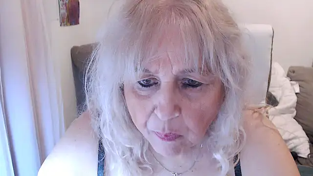 SusiLifeXXX online show from November 29, 10:10 pm