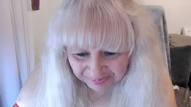 SusiLifeXXX online show from November 3, 8:01 pm