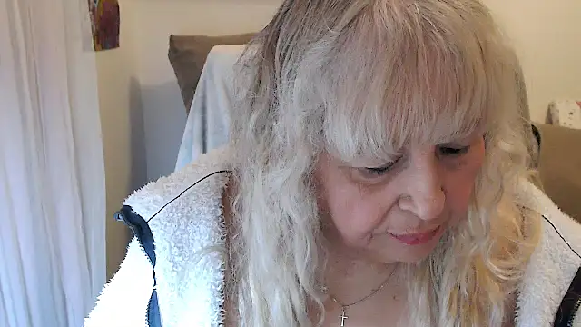 SusiLifeXXX online show from November 7, 8:24 pm