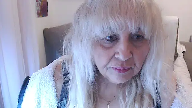 SusiLifeXXX online show from November 18, 8:45 pm