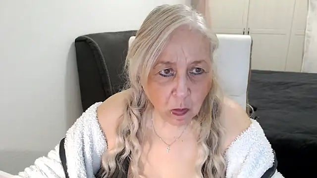 SusiLifeXXX online show from March 30, 7:26 pm