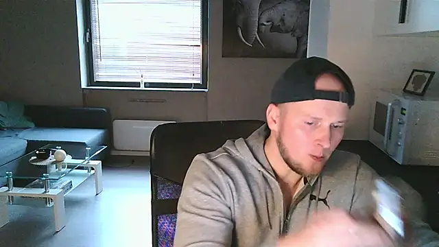 Snapshot of Dartanjanas13 chatting on October 4, 11:56 am Dartanjanas13 online show from October 4, 11:56 am