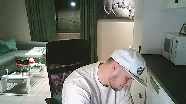 Dartanjanas13 online show from February 10, 5:34 pm