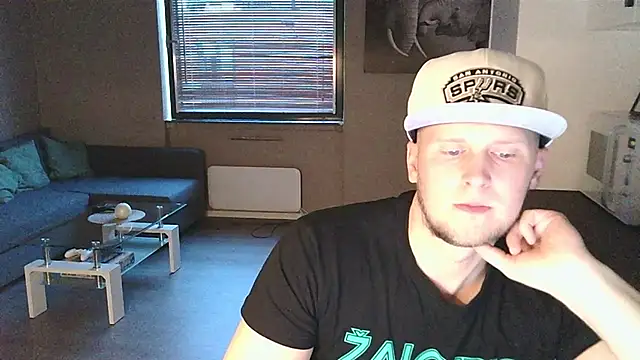 Snapshot of Dartanjanas13 chatting on September 11, 5:46 pm Dartanjanas13 online show from September 11, 5:46 pm