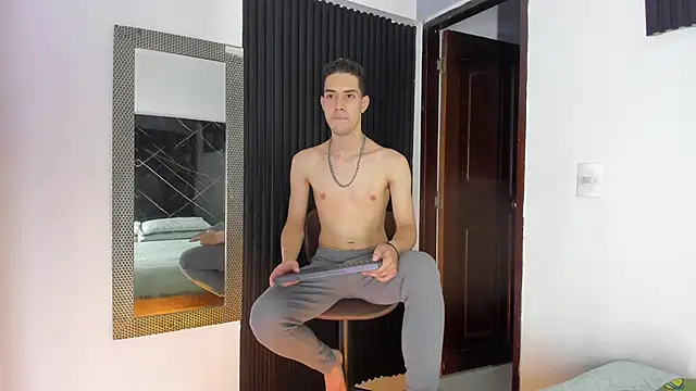  Axel 09 online show from May 14, 3:58 am