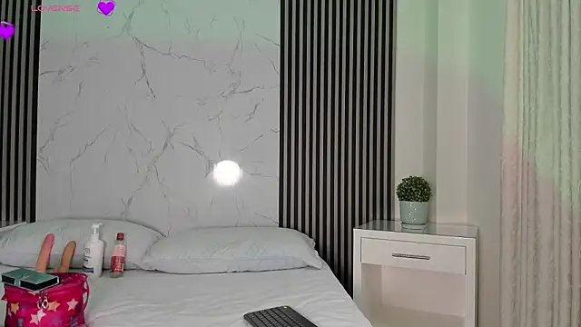 JackAndRosse  online show from March 9, 1:14 pm