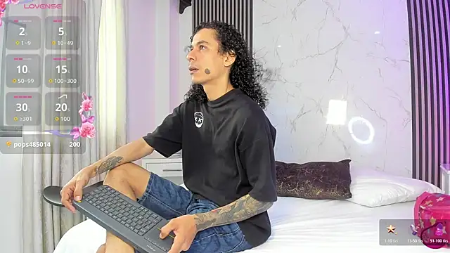 JackAndRosse  online show from December 16, 1:59 pm