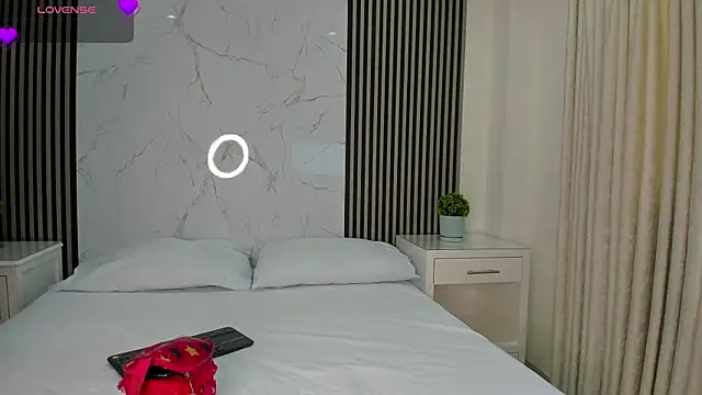 JackAndRosse  online show from February 25, 1:11 pm