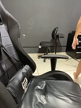 novinhacasada22 online show from March 10, 12:31 pm