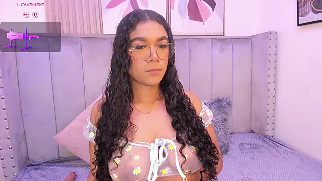 Seshat Hitt online show from April 9, 3:19 am