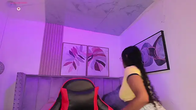 Seshat Hitt online show from April 11, 3:25 am