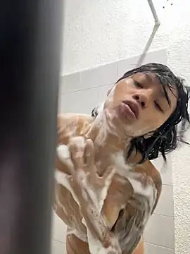 Nia Desire online show from April 23, 1:23 am