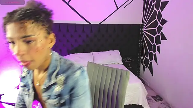 kileyyHot online show from September 24, 7:37 am
