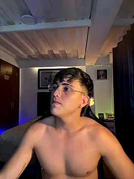 Justin trevor1 online show from October 24, 10:20 pm