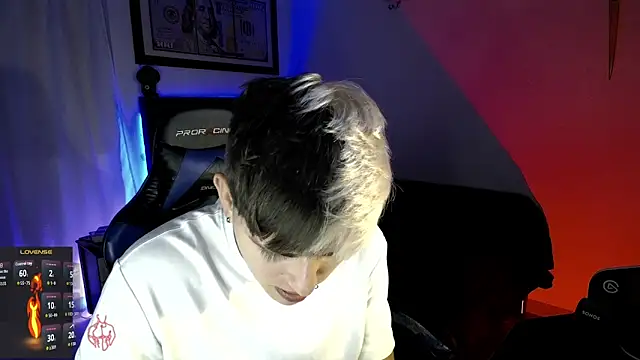 Justin trevor1 online show from April 22, 2:18 am