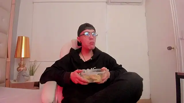 dark sun302 online show from November 9, 8:57 pm