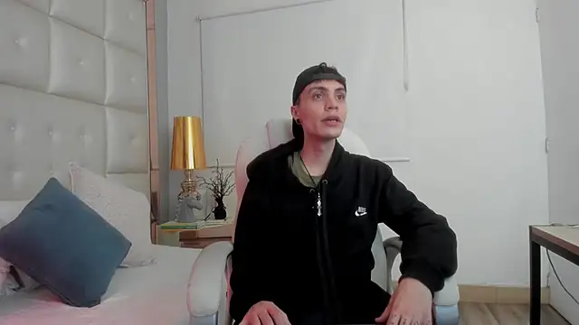 dark sun302 online show from December 21, 11:49 pm