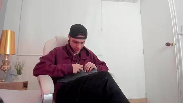 dark sun302 online show from November 26, 9:37 pm