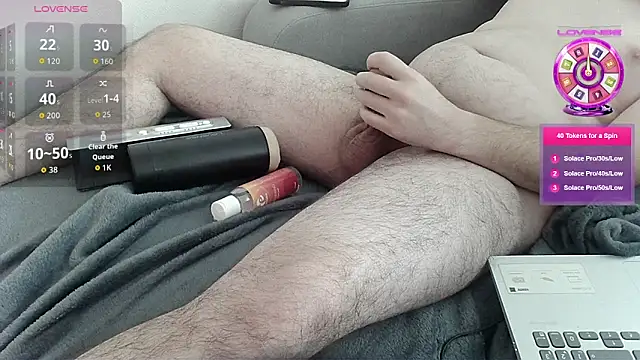 Snapshot of crocbite chatting on November 10, 10:42 am crocbite online show from November 10, 10:42 am