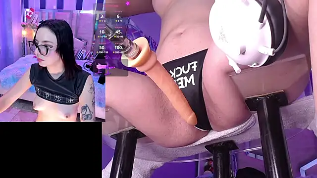 Snapshot of NicoleFerrel chatting on June 15, 3:12 pm NicoleFerrel online show from June 15, 3:12 pm
