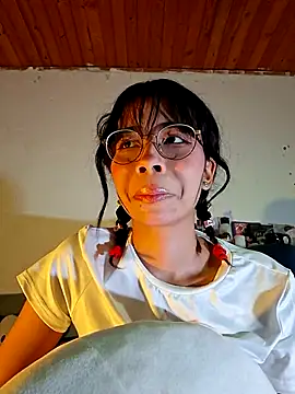 Snapshot of dolliette24 chatting on July 5, 4:19 am dolliette24 online show from July 5, 4:19 am