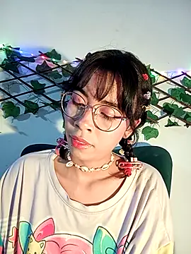 dolliette24 online show from June 2, 3:39 am