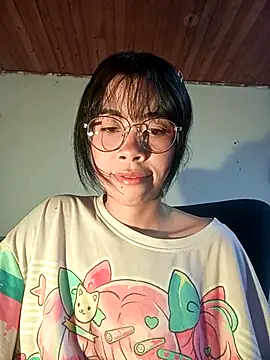 Snapshot of dolliette24 chatting on June 26, 2:39 am dolliette24 online show from June 26, 2:39 am