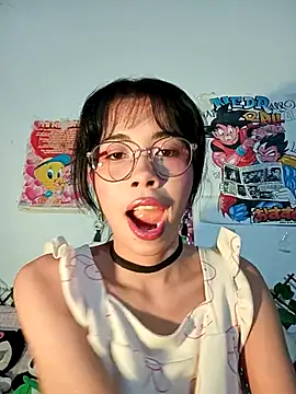 dolliette24 online show from March 29, 9:38 pm
