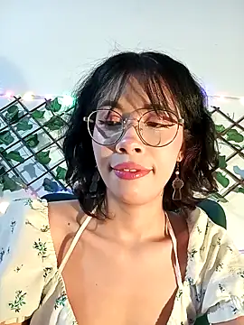 dolliette24 online show from April 4, 1:23 am