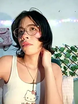 dolliette24 online show from January 7, 9:09 pm