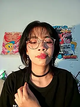 dolliette24 online show from March 29, 3:30 am