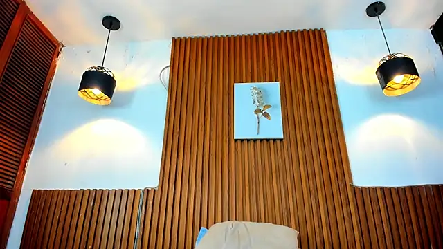 Snapshot of Evaa_18 chatting on October 25, 6:08 pm Evaa 18 online show from October 25, 6:08 pm