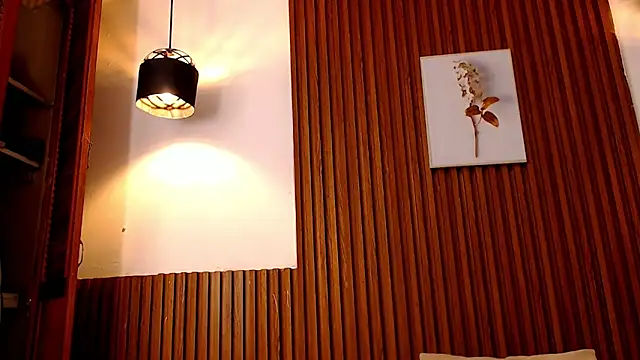 Snapshot of Evaa_18 chatting on February 12, 5:34 pm Evaa 18 online show from February 12, 5:34 pm