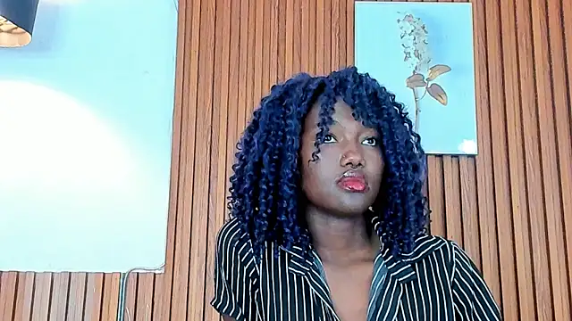 Snapshot of Evaa_18 chatting on September 15, 5:46 pm Evaa 18 online show from September 15, 5:46 pm