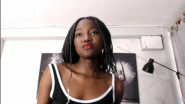 Snapshot of Evaa_18 chatting on November 6, 5:50 pm Evaa 18 online show from November 6, 5:50 pm