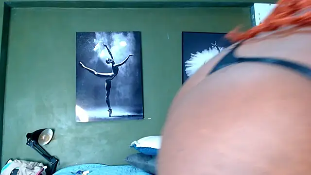 Snapshot of Evaa_18 chatting on October 7, 5:36 pm Evaa 18 online show from October 7, 5:36 pm