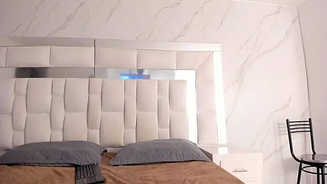 Maia Park online show from January 12, 1:51 pm