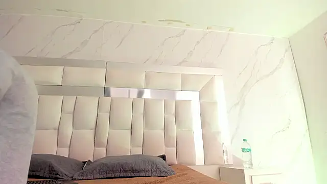 Maia Park online show from February 23, 11:44 am