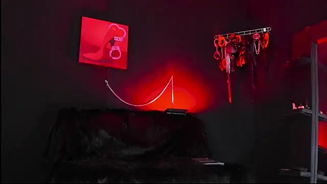 isabellestone online show from March 18, 9:37 pm