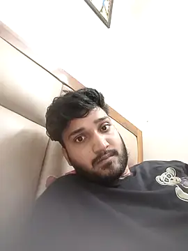 Snapshot of Himanshu111007 chatting on September 23, 2:13 pm Himanshu111007 online show from September 23, 2:13 pm