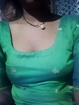 Snapshot of Reeta-rani chatting on November 1, 11:53 pm Reeta-rani online show from November 1, 11:53 pm